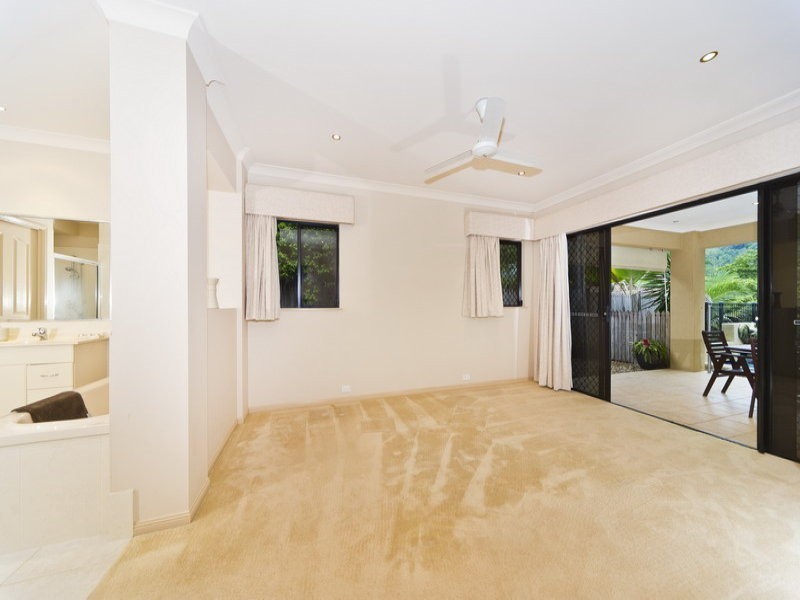 15 Springmeadow Close, Brinsmead QLD 4870