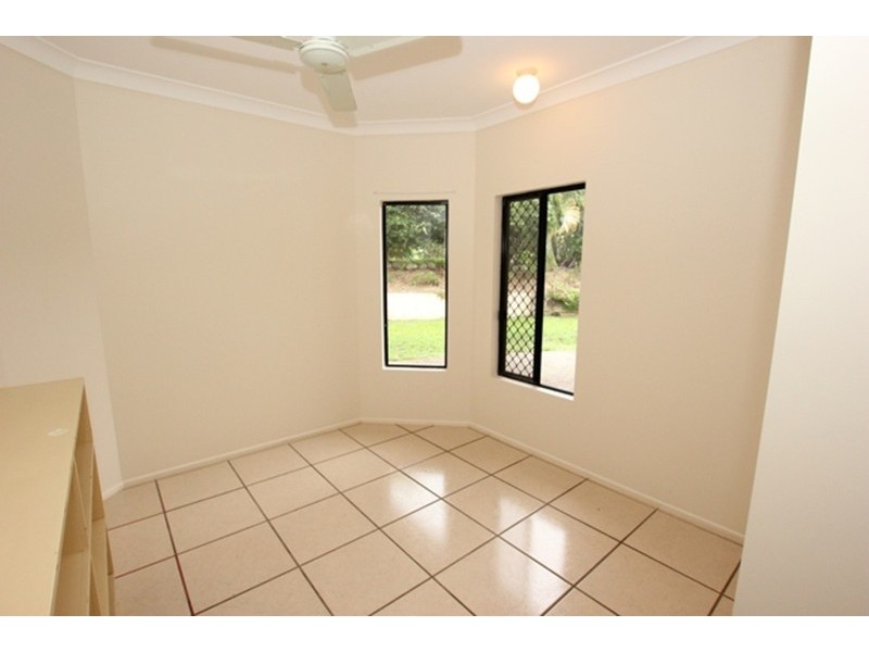 5 Spray Close, Mount Sheridan QLD 4868