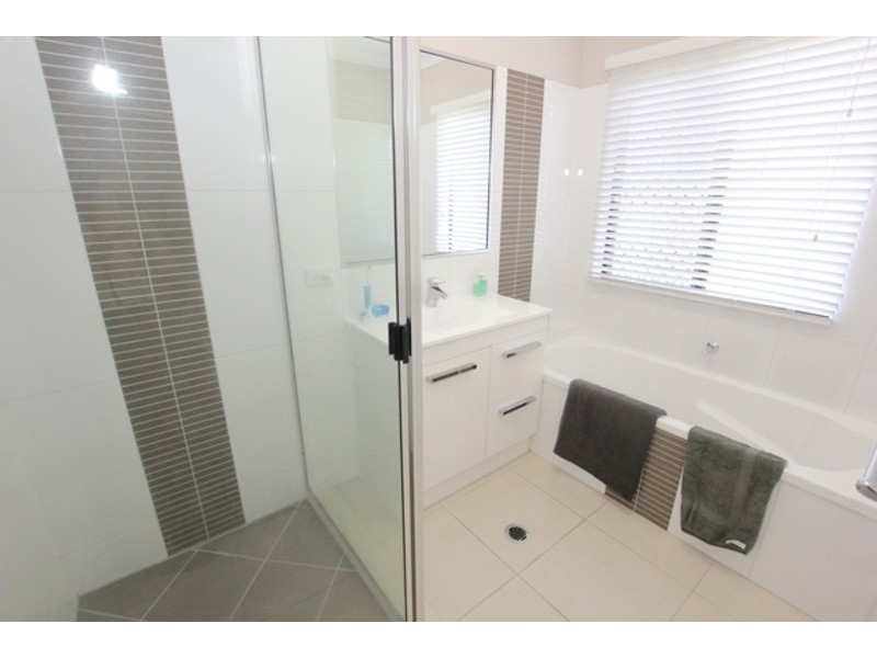 41 Iridescent Drive, Trinity Park QLD 4879