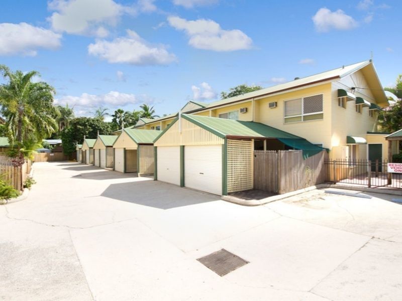 1/3 Tenni Street, Freshwater QLD 4870