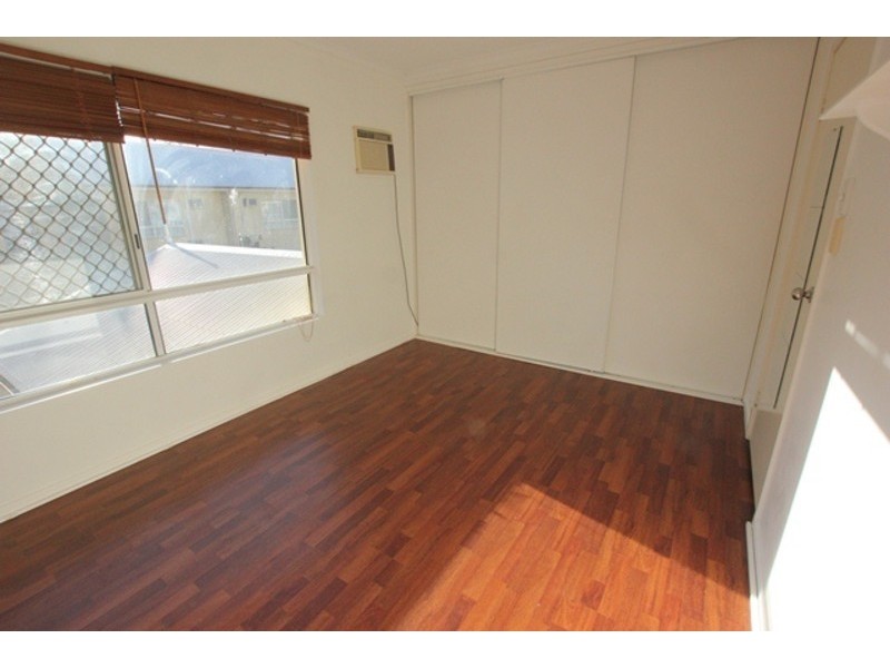 1/3 Tenni Street, Freshwater QLD 4870