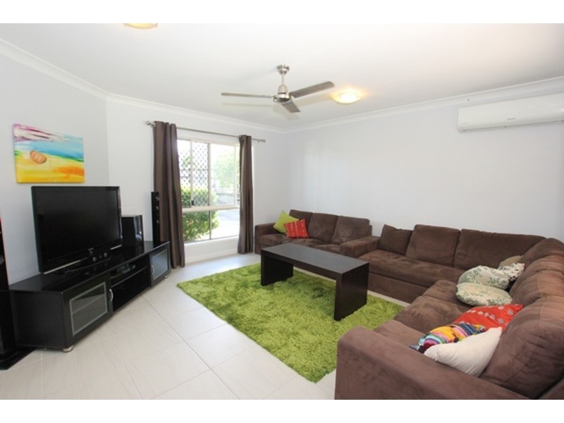 8 Glasgow Street, Mount Sheridan QLD 4868