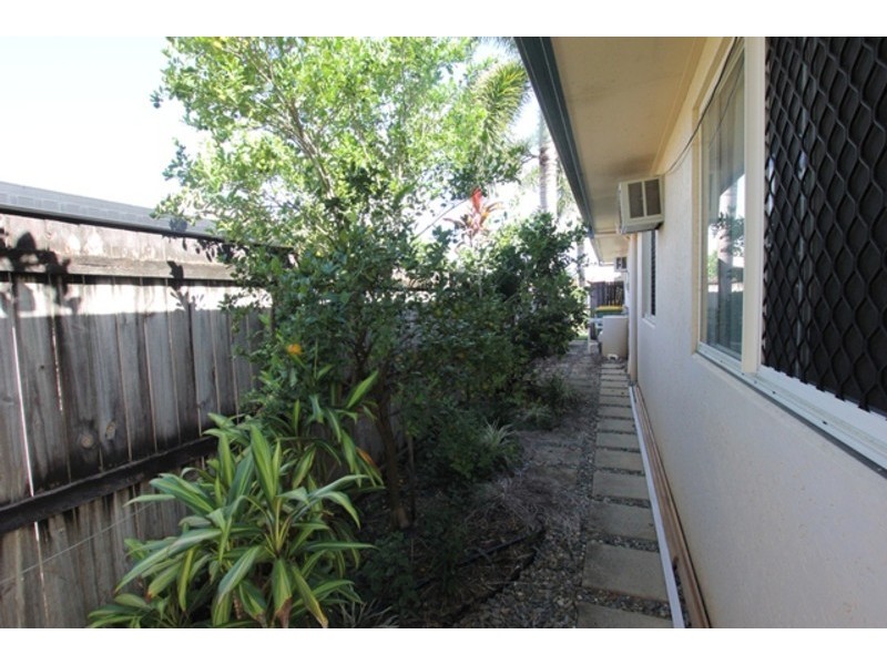 8 Glasgow Street, Mount Sheridan QLD 4868