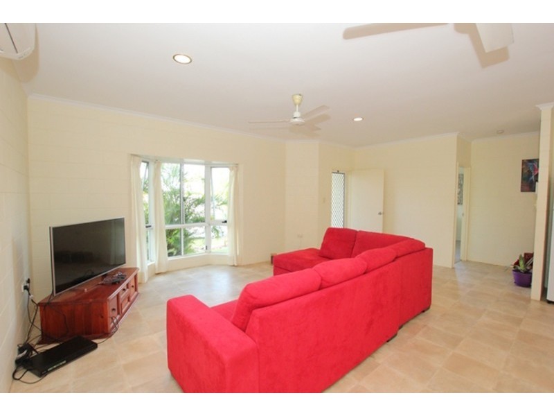 33 Osborn Street, Edmonton QLD 4869