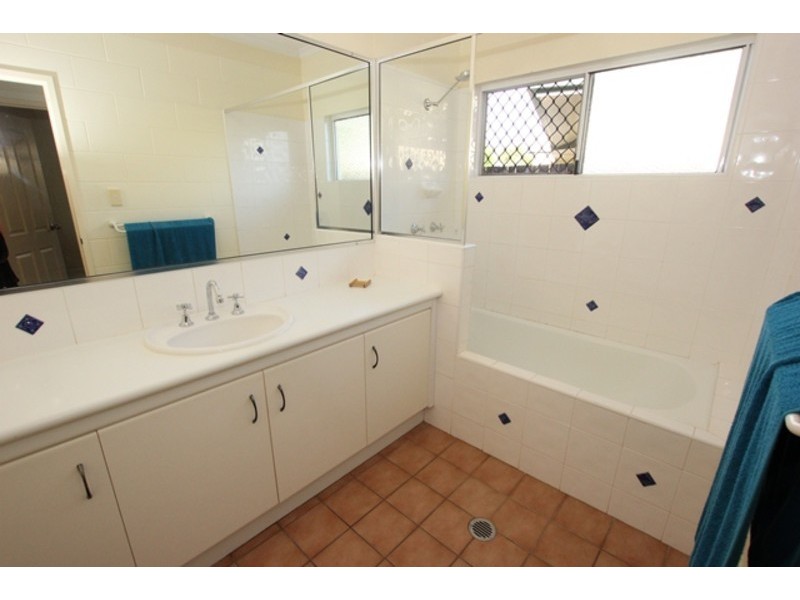 33 Osborn Street, Edmonton QLD 4869