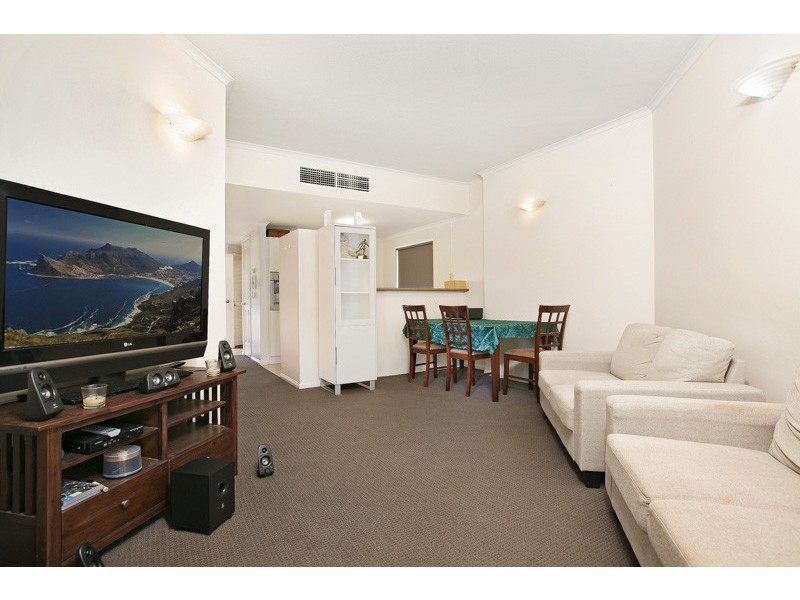 9/34 Lily Street, Cairns North QLD 4870