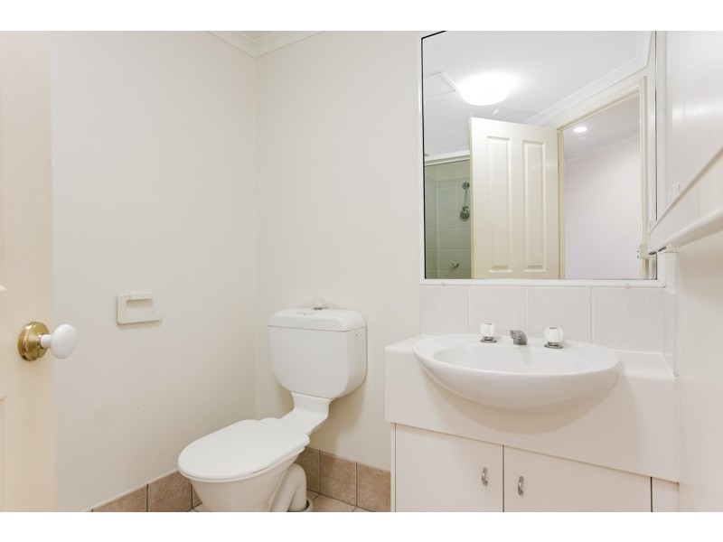 9/34 Lily Street, Cairns North QLD 4870