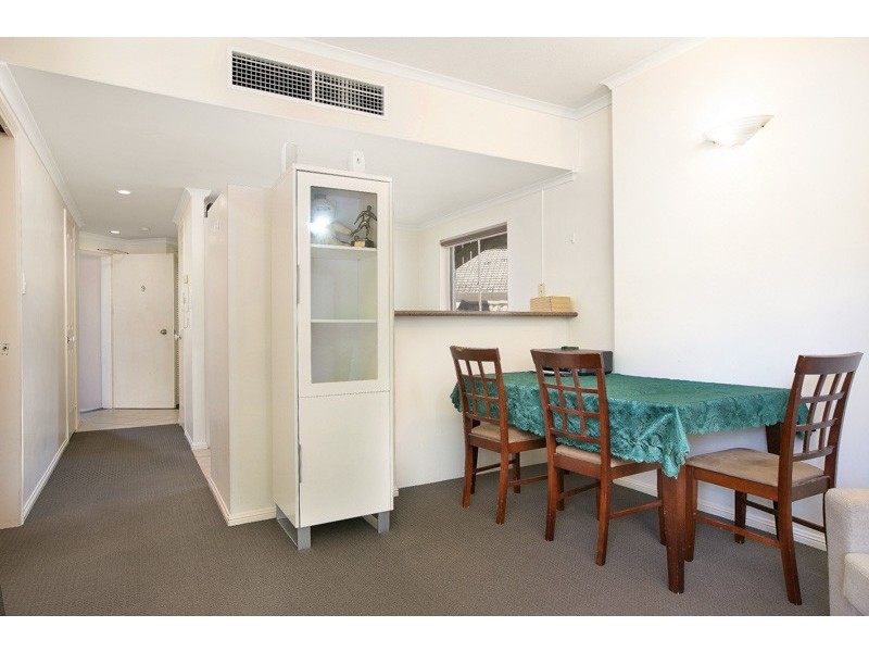 9/34 Lily Street, Cairns North QLD 4870