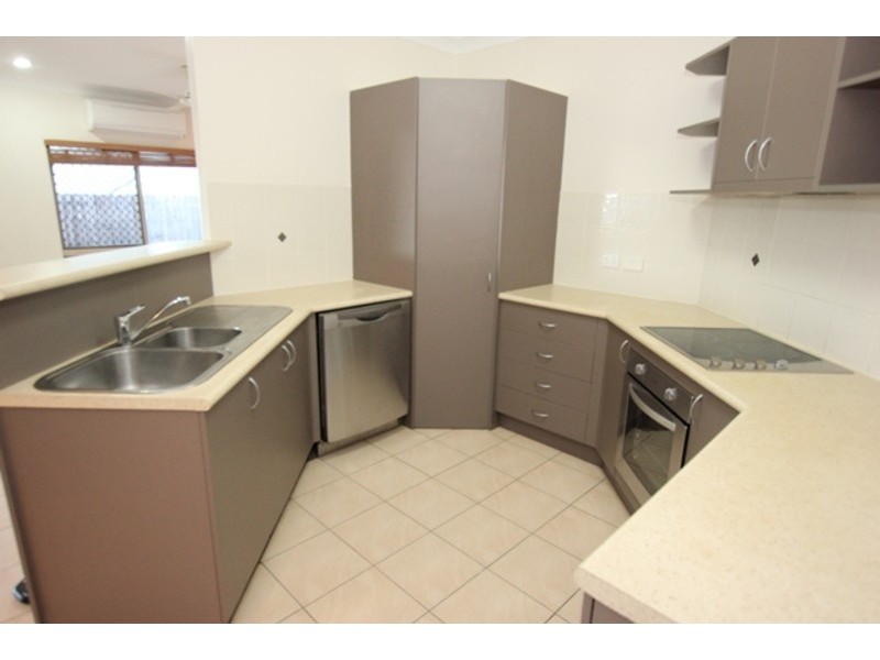 12 ROSELLA Close, Mount Sheridan QLD 4868