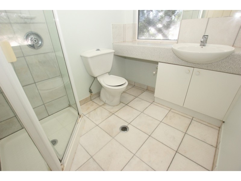 10/165 McLeod Street, Cairns City QLD 4870