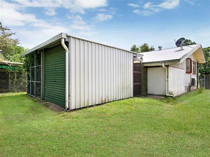 211-213 McCormack Street, Manunda QLD 4870