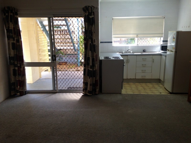 3/374 Severin Street, Parramatta Park QLD 4870