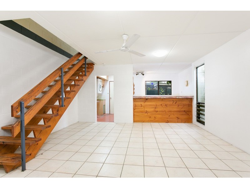 10/49 English Street, Manunda QLD 4870