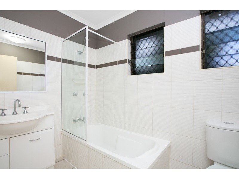 10/49 English Street, Manunda QLD 4870