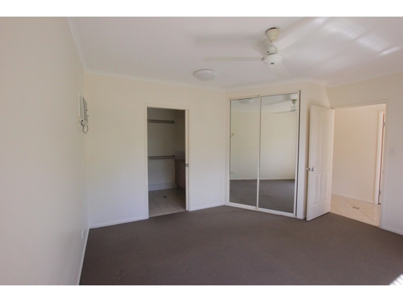 2 Greendale Close, Brinsmead QLD 4870