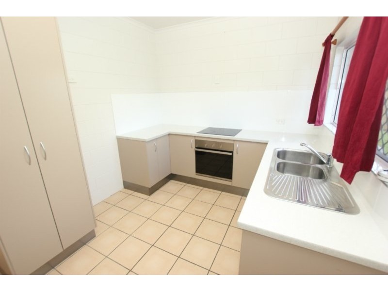 34 Frangipanni Street, White Rock QLD 4868