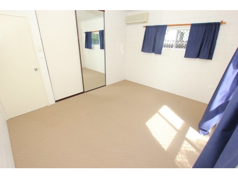 34 Frangipanni Street, White Rock QLD 4868