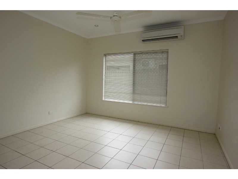 185 Timberlea Drive, Bentley Park QLD 4869