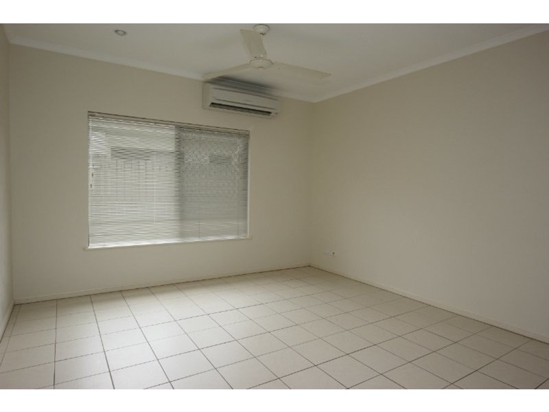 185 Timberlea Drive, Bentley Park QLD 4869