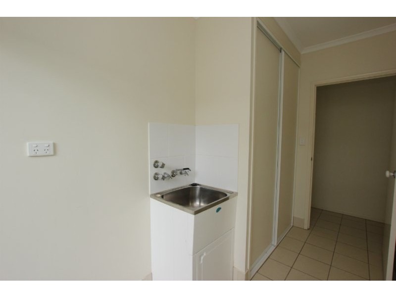 185 Timberlea Drive, Bentley Park QLD 4869