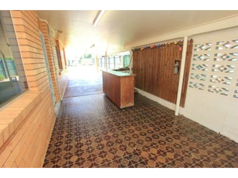 28 Angela Street, Woree QLD 4868