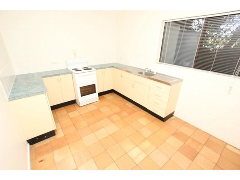 10/9 Cavanagh, Woree QLD 4868