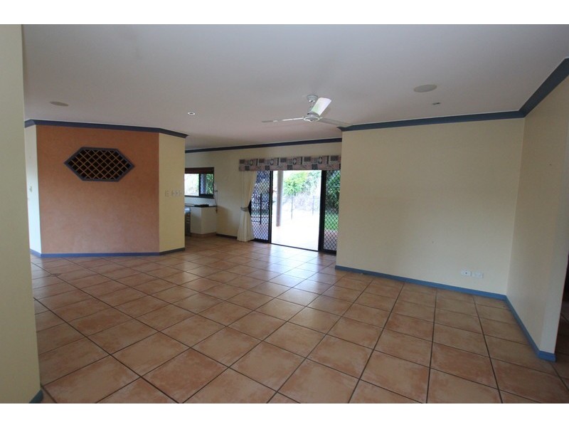 3 Senate Street, Bentley Park QLD 4869