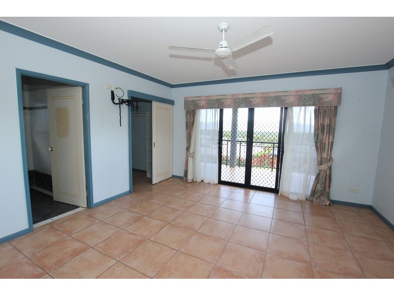 3 Senate Street, Bentley Park QLD 4869