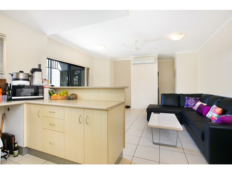 94/2-6 Fairweather, Redlynch QLD 4870