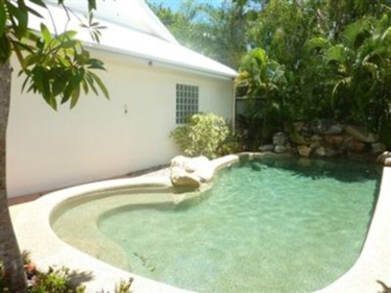 16/28 Oliva Street, Palm Cove QLD 4879