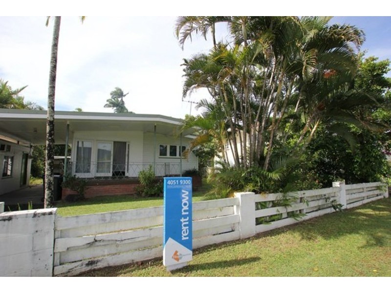 282 Aumuller Street, Westcourt QLD 4870