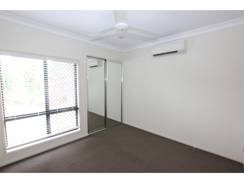 6 Barnacle Street, Trinity Beach QLD 4879