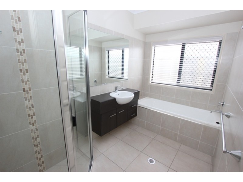 6 Barnacle Street, Trinity Beach QLD 4879
