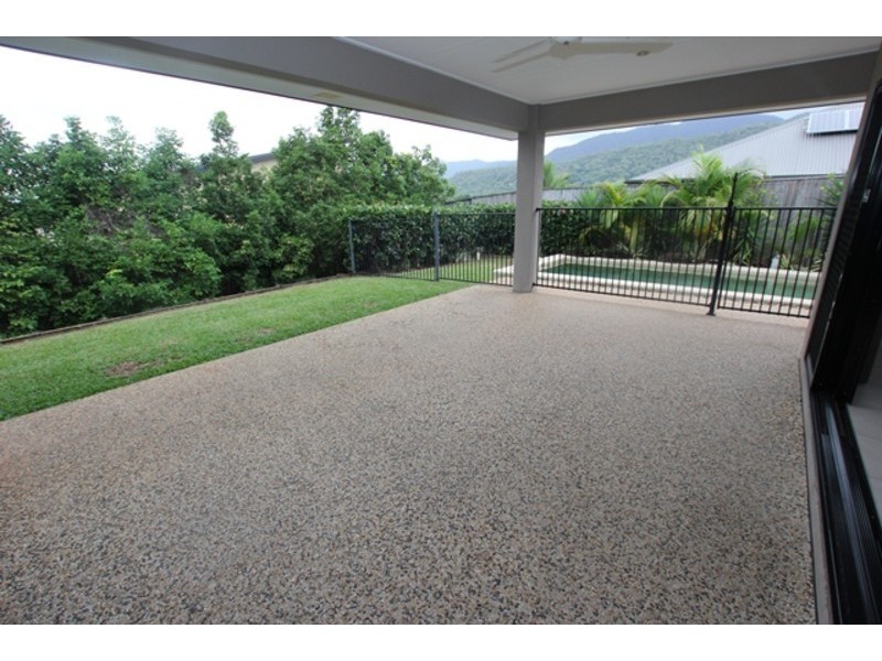 6 Barnacle Street, Trinity Beach QLD 4879