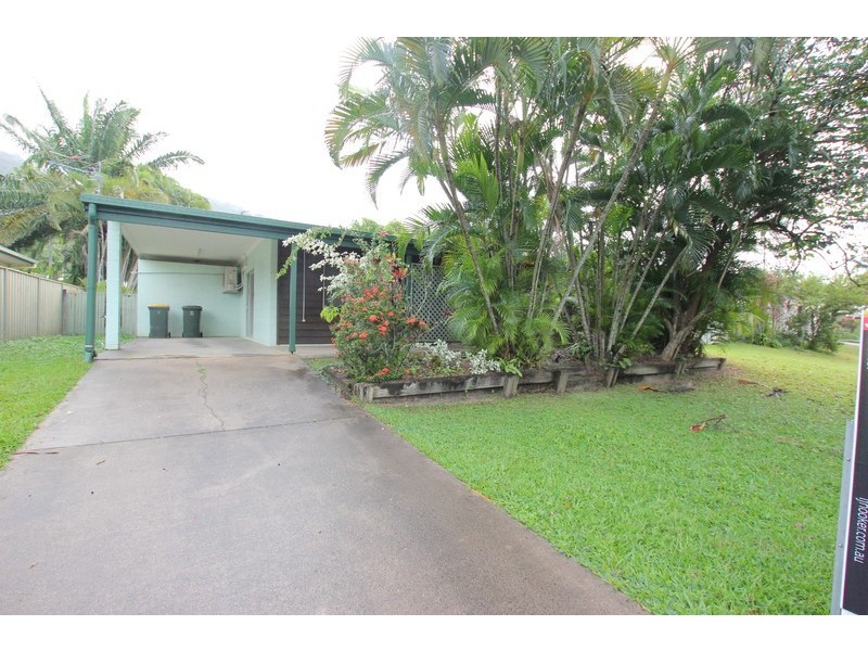 27 Ramsey Drive, Kanimbla QLD 4870