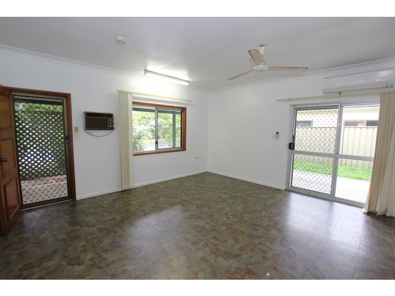 27 Ramsey Drive, Kanimbla QLD 4870