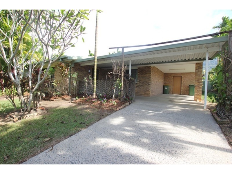 24 Arizona Crescent, White Rock QLD 4868