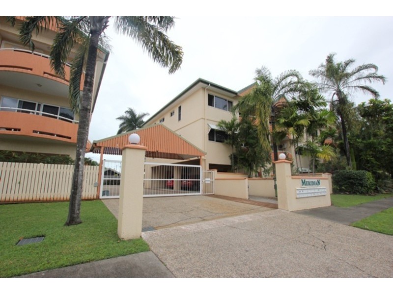 7/62-68 Digger Street, Cairns North QLD 4870