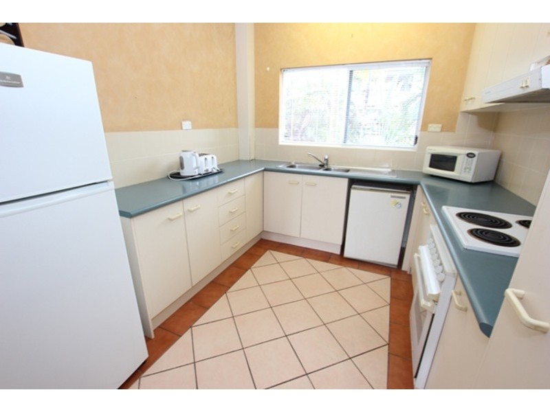 7/62-68 Digger Street, Cairns North QLD 4870