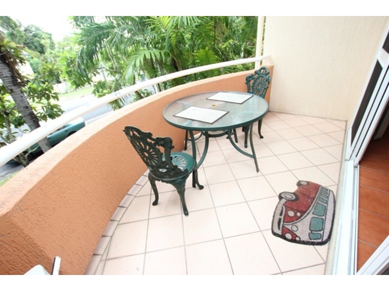 7/62-68 Digger Street, Cairns North QLD 4870