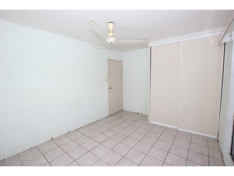 1/35 Sondrio Street, Woree QLD 4868