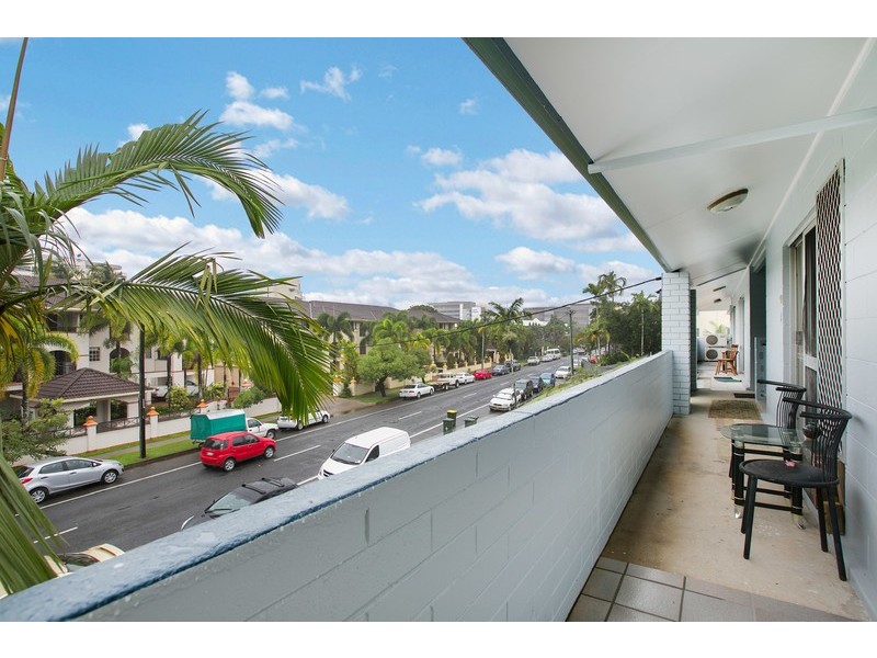 12/31 Digger Street, Cairns North QLD 4870