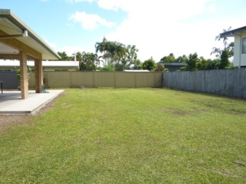98 Dillon Street, Westcourt QLD 4870
