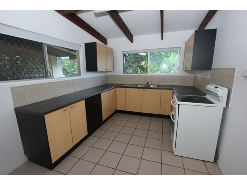 1/21 Avon Street, Stratford QLD 4870