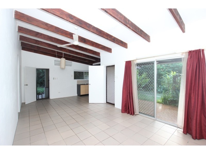1/21 Avon Street, Stratford QLD 4870