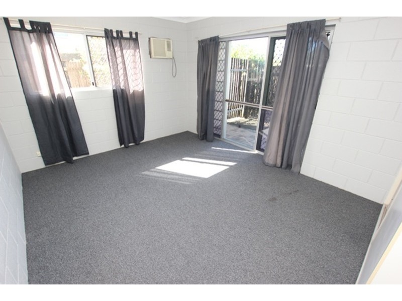 7/15 Curtin Street, Westcourt QLD 4870