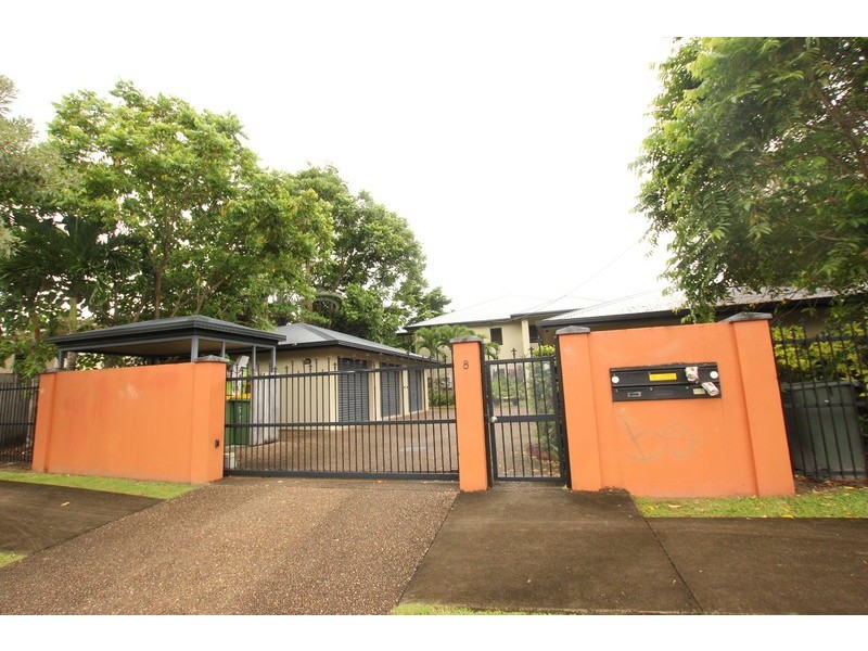 6/8 Macilwraith Street, Manoora QLD 4870