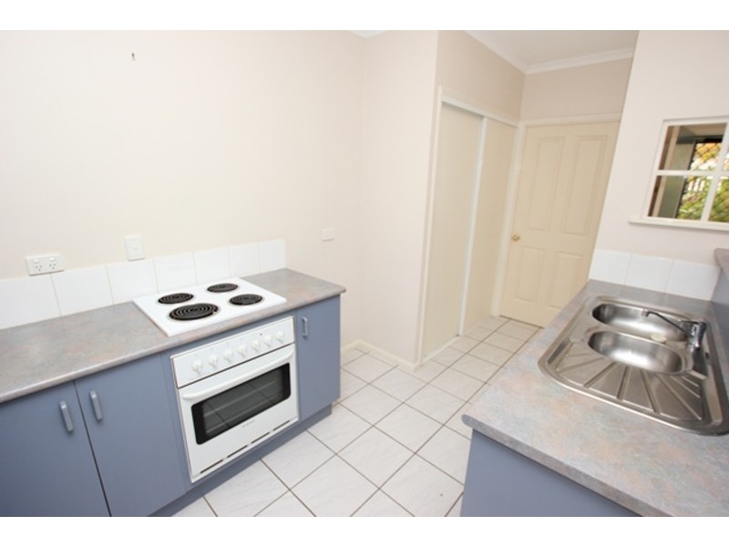 4/2-5 Marella Close, Whitfield QLD 4870