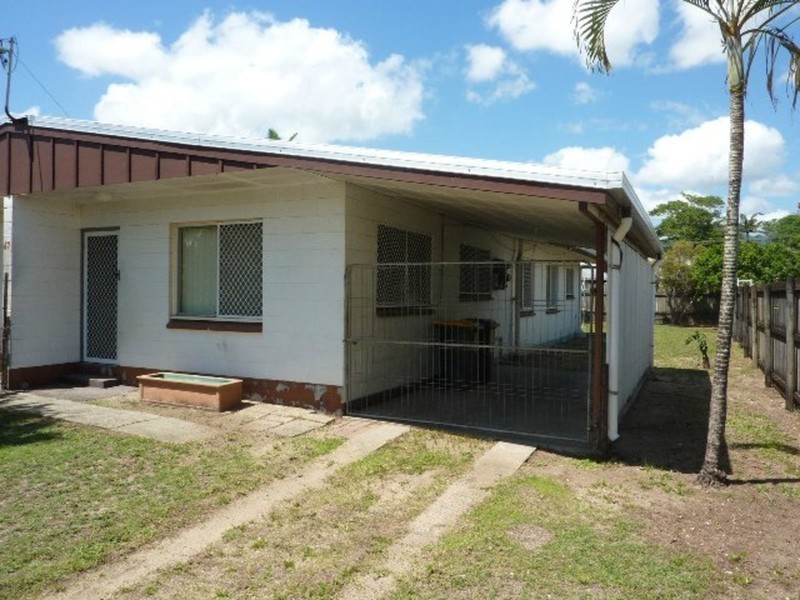 2/47 Curtin Street, Westcourt QLD 4870