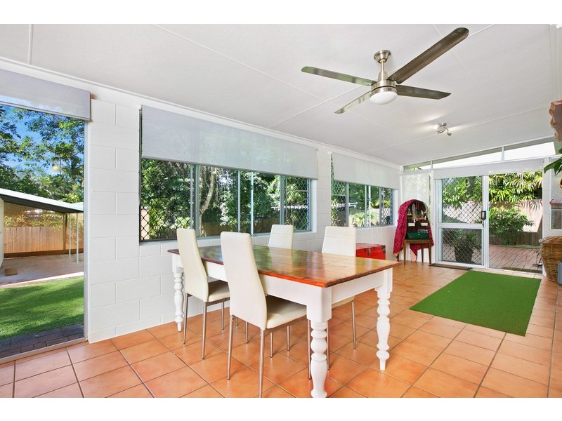 20 Carramar Crescent, Caravonica QLD 4878